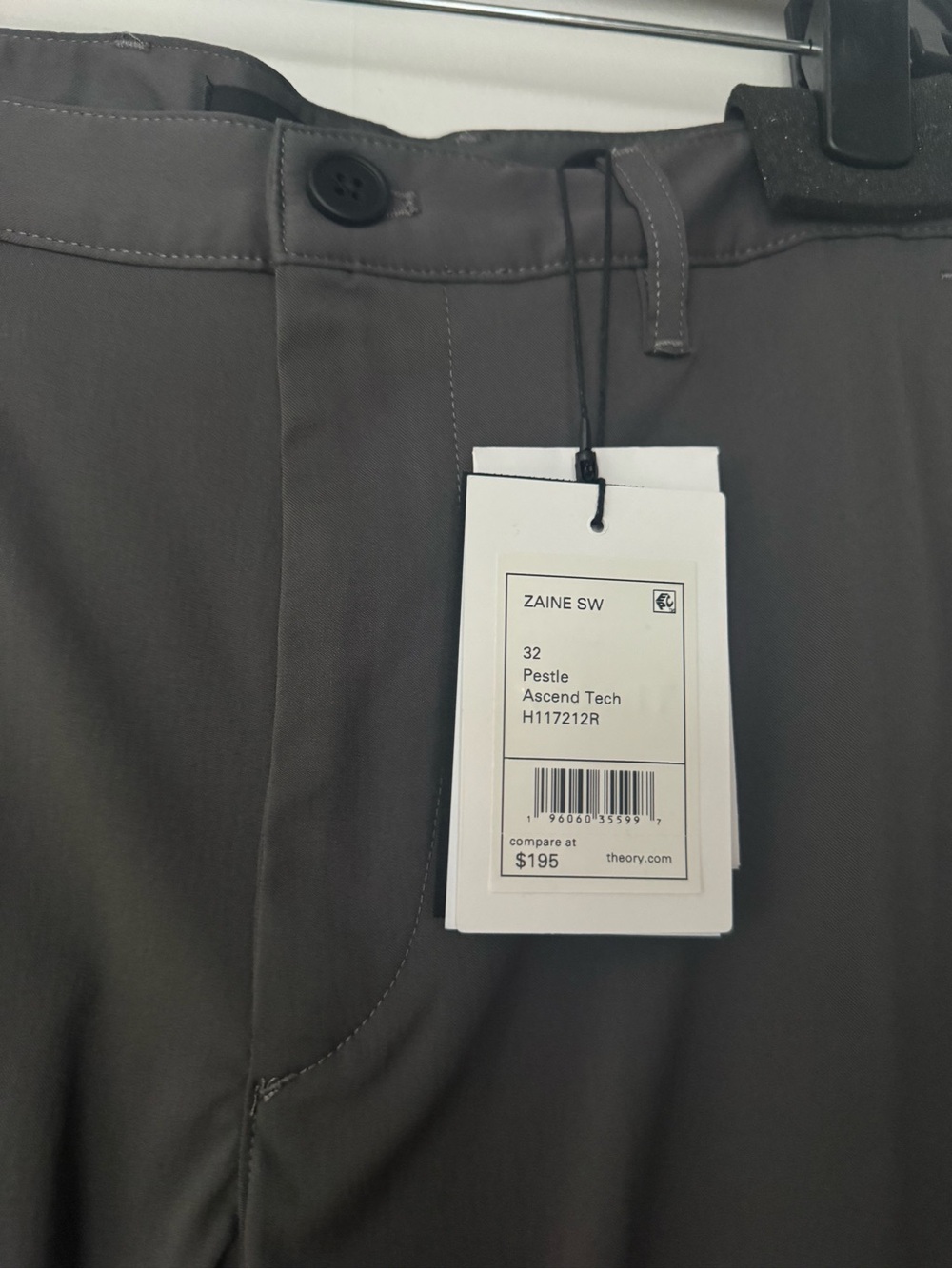 Theory Zaine SW Ascend Tech Pants in Pestle 32